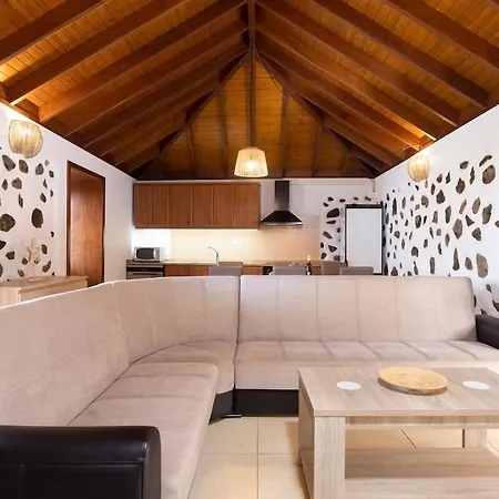 Cruz De Martillos - Private Heatable Pool, Barbecue 度假居 *