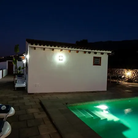 Cruz De Martillos - Private Heatable Pool, Barbecue *